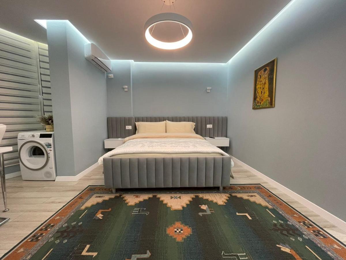 Comfort Apartment In City Center Tirana Extérieur photo